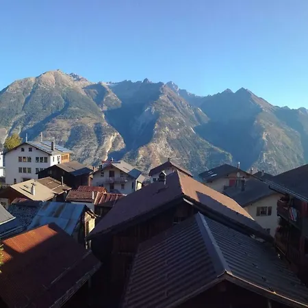 Alpine-lodge